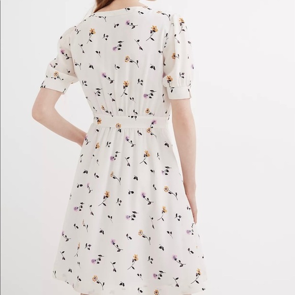 New Madewell Daylily Pintuck Dress in Sweet Blossoms size 10 floral - Picture 3 of 5